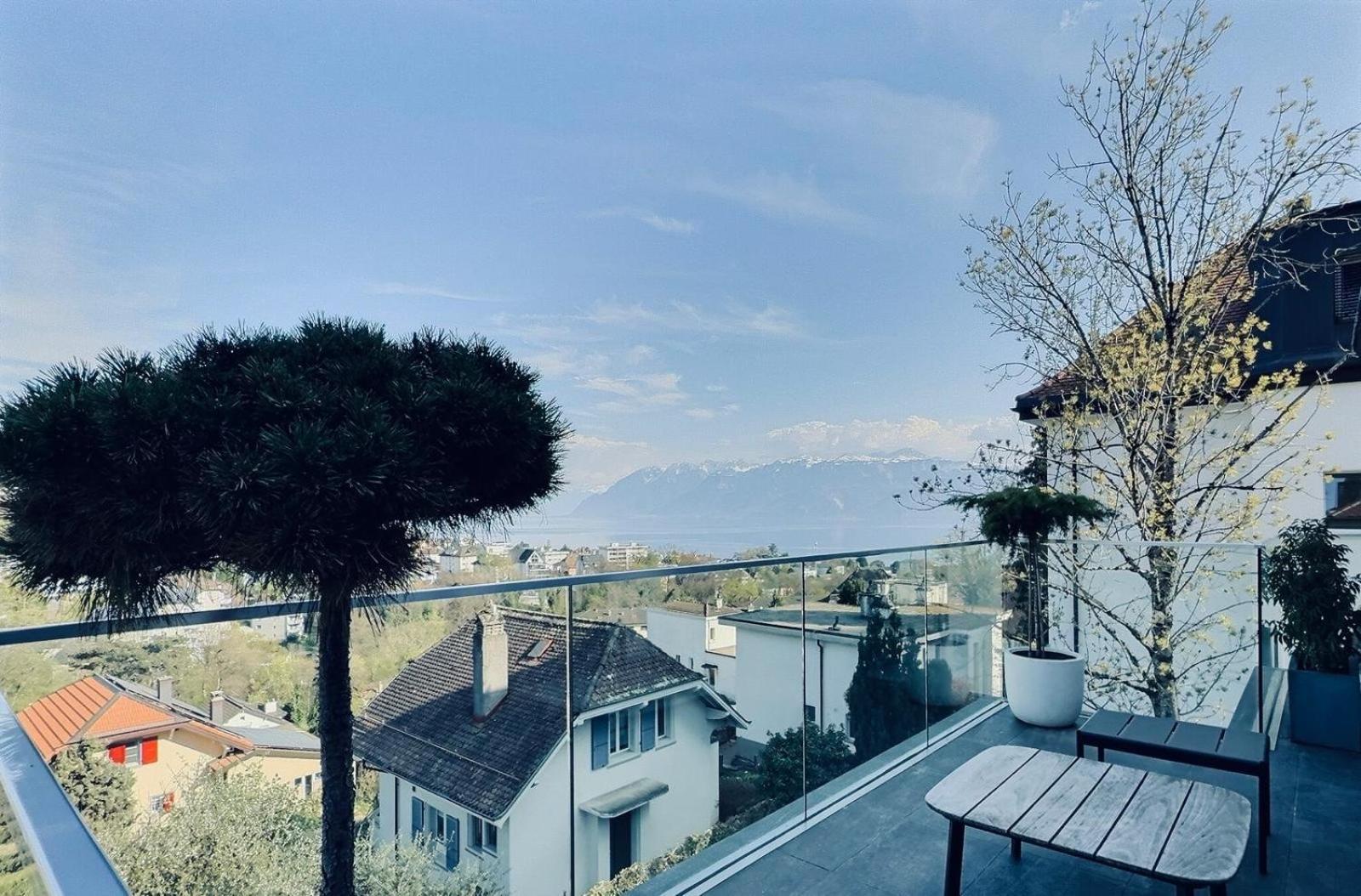 New Luxury Lake View Apartment - Lausanne Bagian luar foto