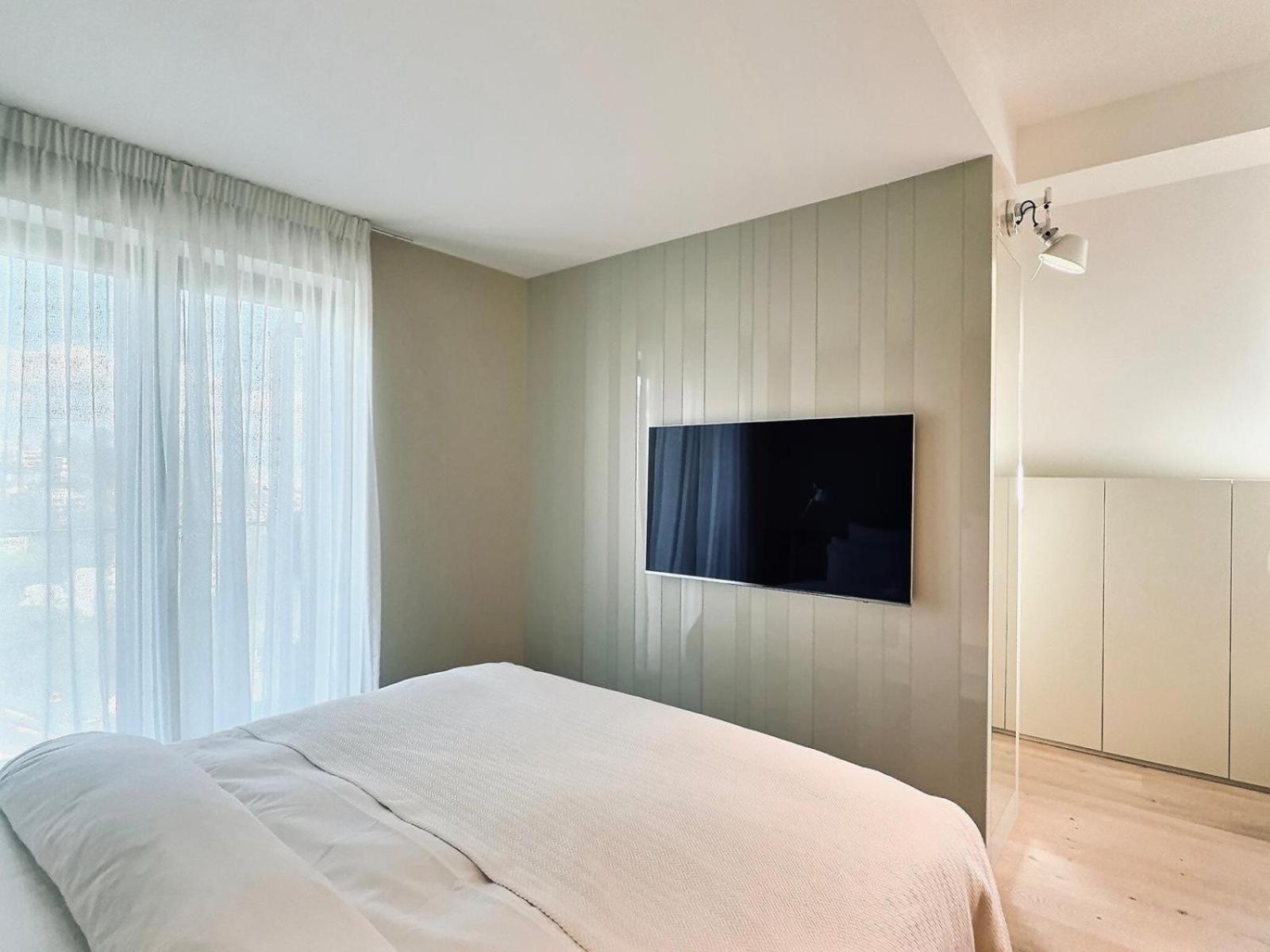 New Luxury Lake View Apartment - Lausanne Bagian luar foto